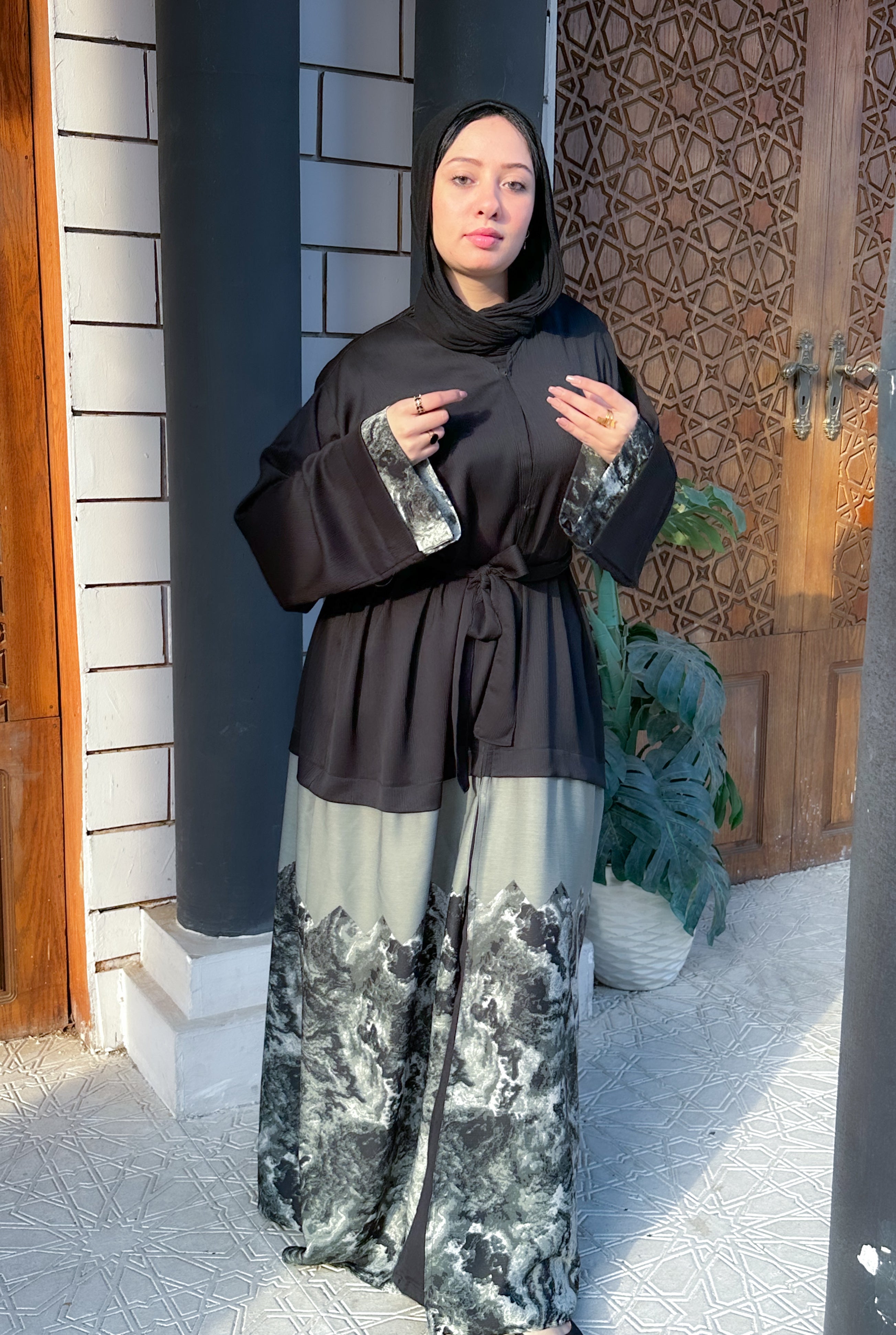 Black silk abaya with printed silk with soft color