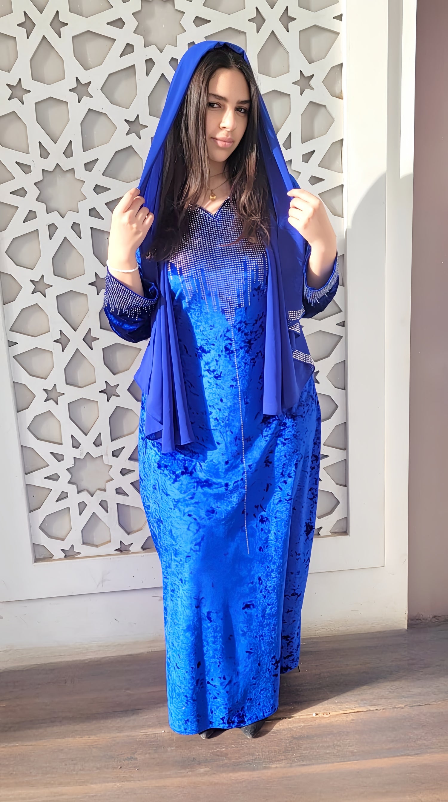 velevet jalabia with crystal +scarf